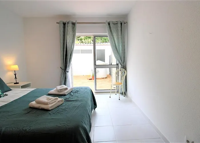 Ocean View By Homing Appartamento Albufeira